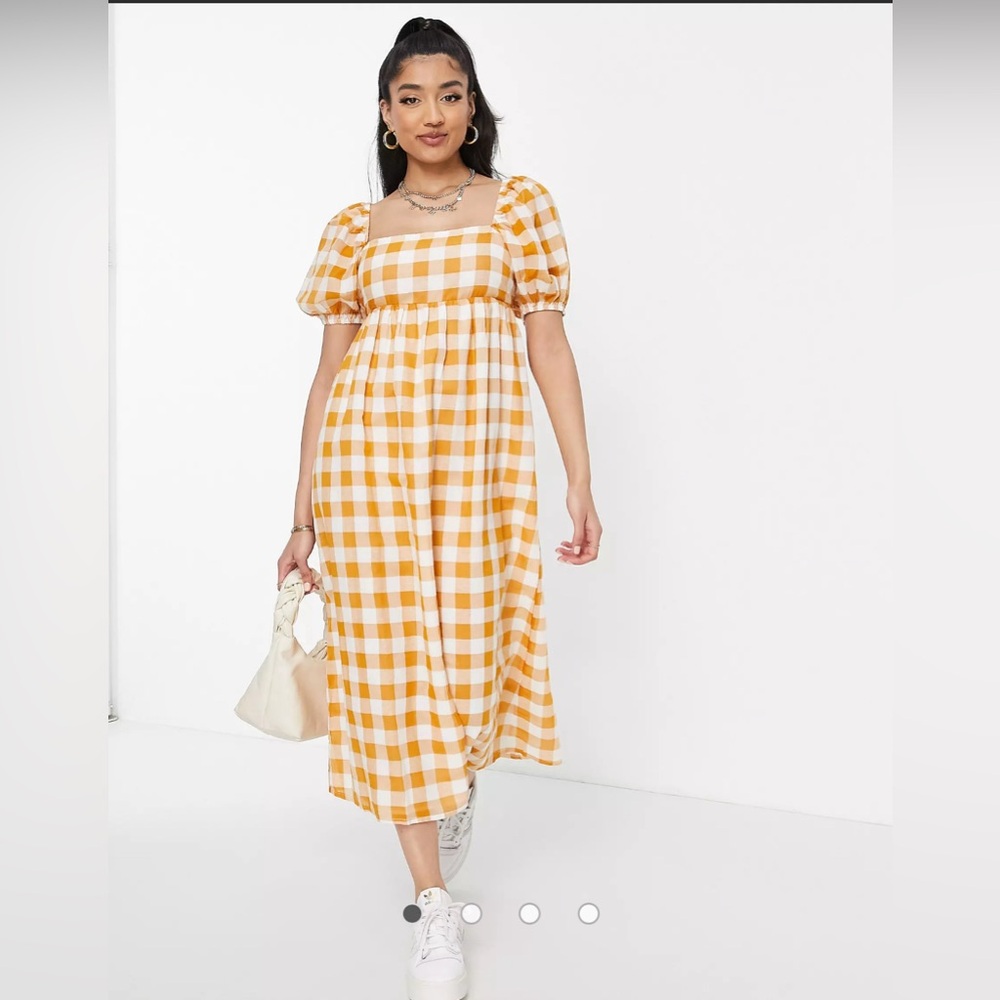 New Look short sleeve midi dress with square neckline in orange gingham